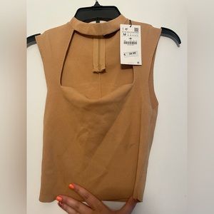 zara beige crop top